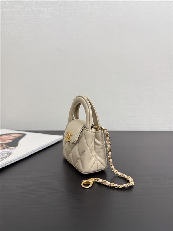 2026127215022636 800